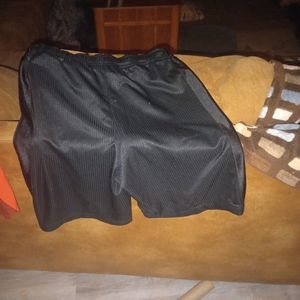 Nike basketball shorts size medium